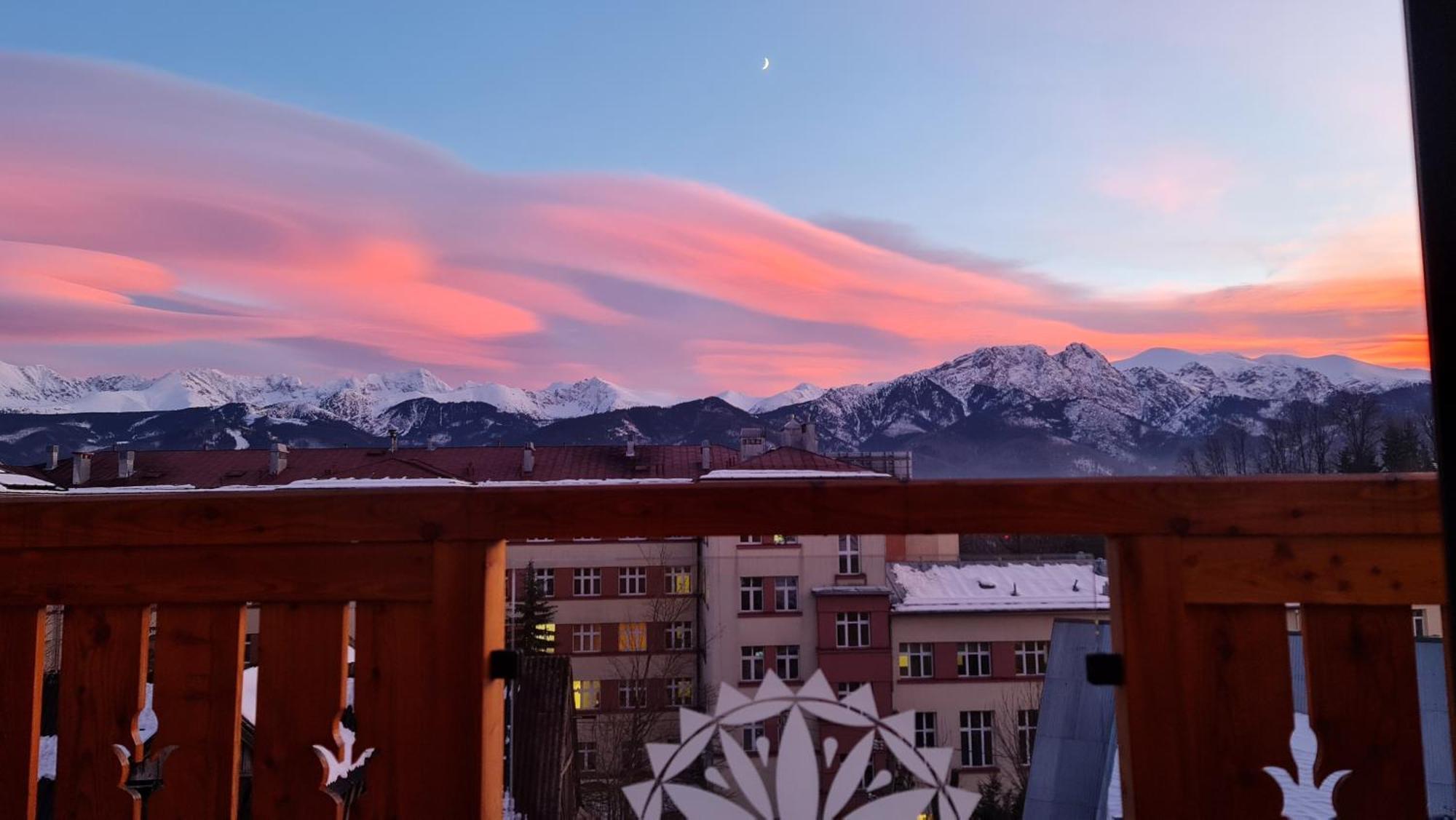 Villa Fortuna - Regionalne Apartamenty & Spa - Sauna, Grill, Jacuzzi Z Widokiem Na Tatry Zakopane Eksteriør billede
