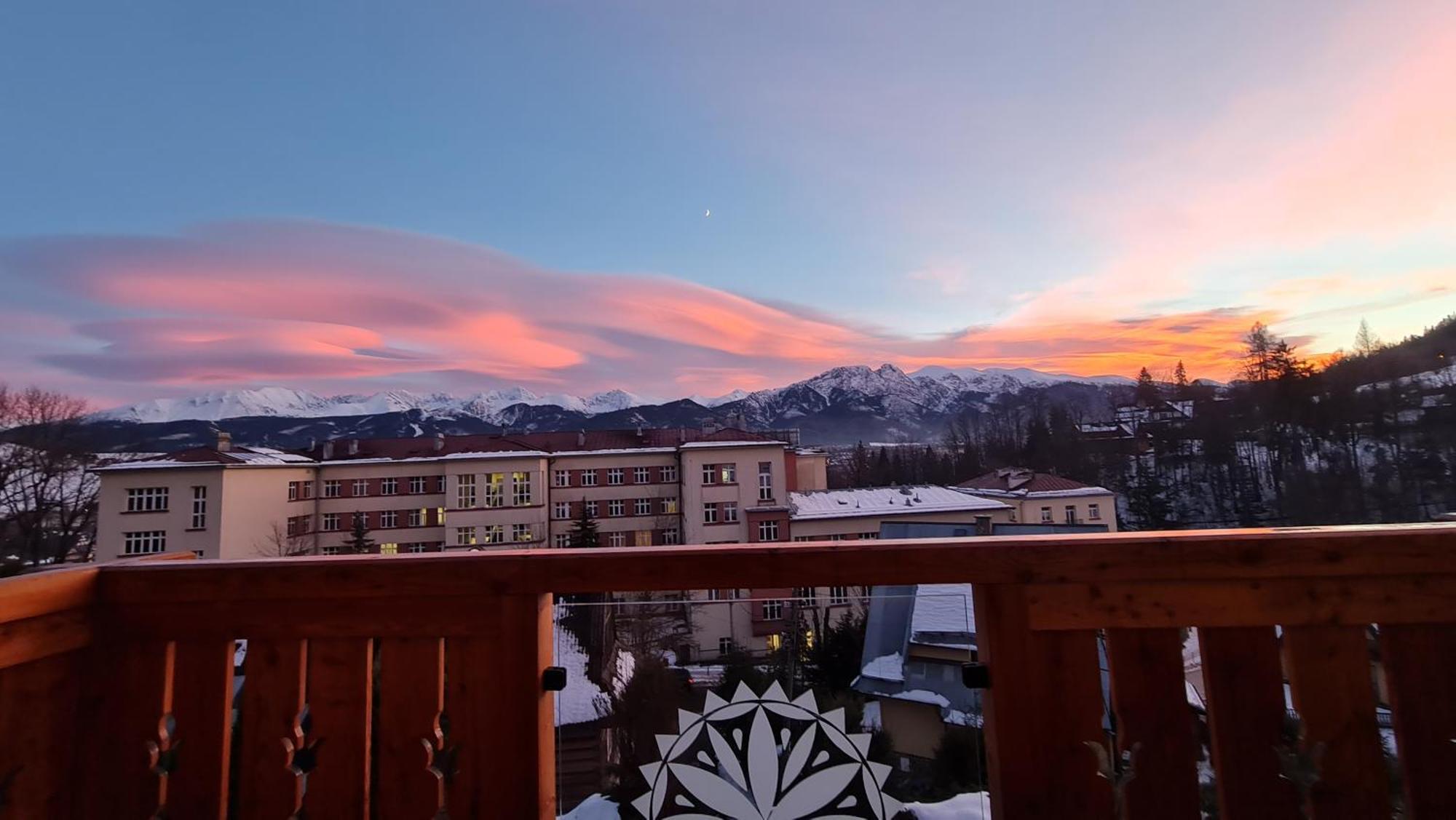 Villa Fortuna - Regionalne Apartamenty & Spa - Sauna, Grill, Jacuzzi Z Widokiem Na Tatry Zakopane Eksteriør billede